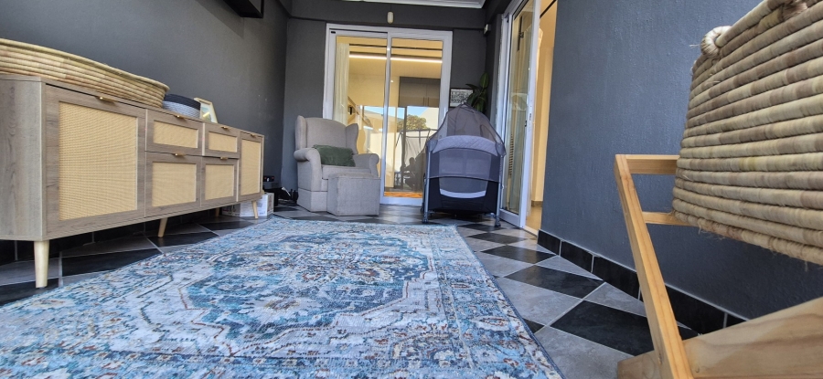 3 Bedroom Property for Sale in Waves Edge Western Cape